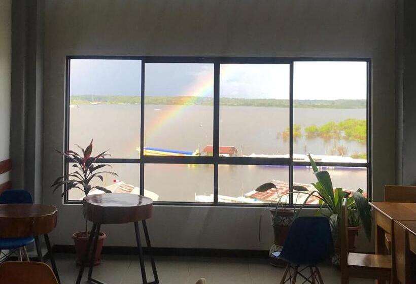 פנסיון Amazon Dream Hostel With Ac And Starlink