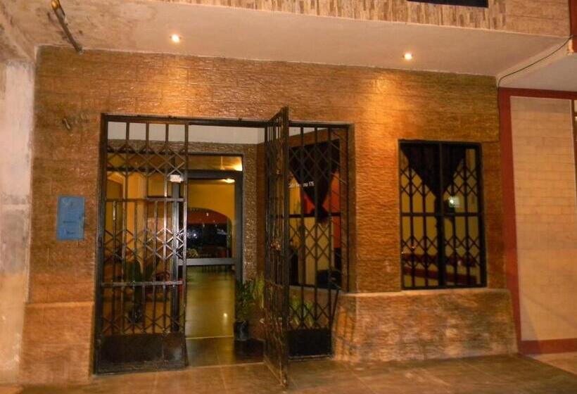 פנסיון Amazon Dream Hostel With Ac And Starlink