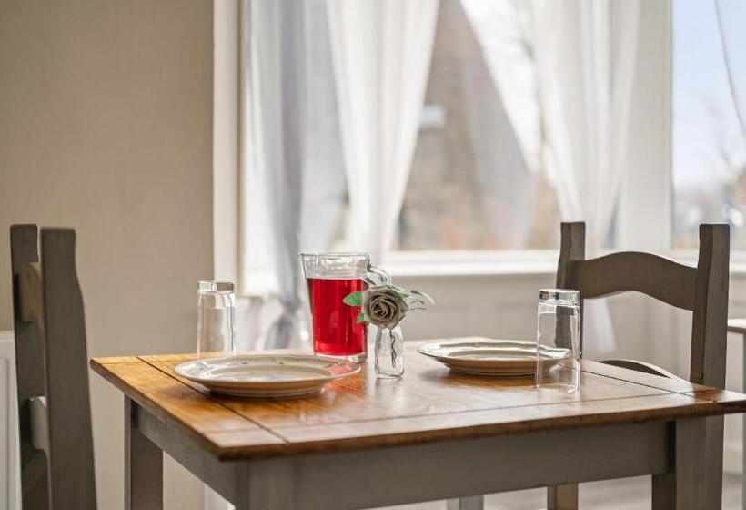 膳宿费 Queensferry Guest House