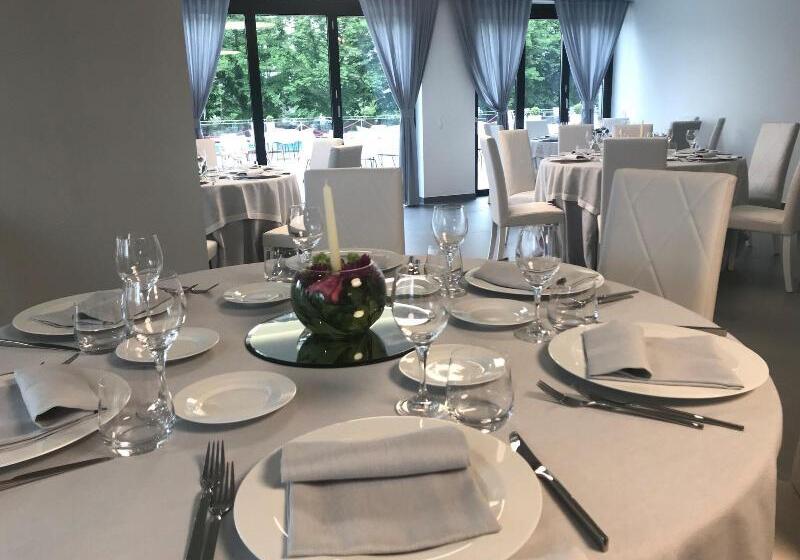 فندق Domus Grand