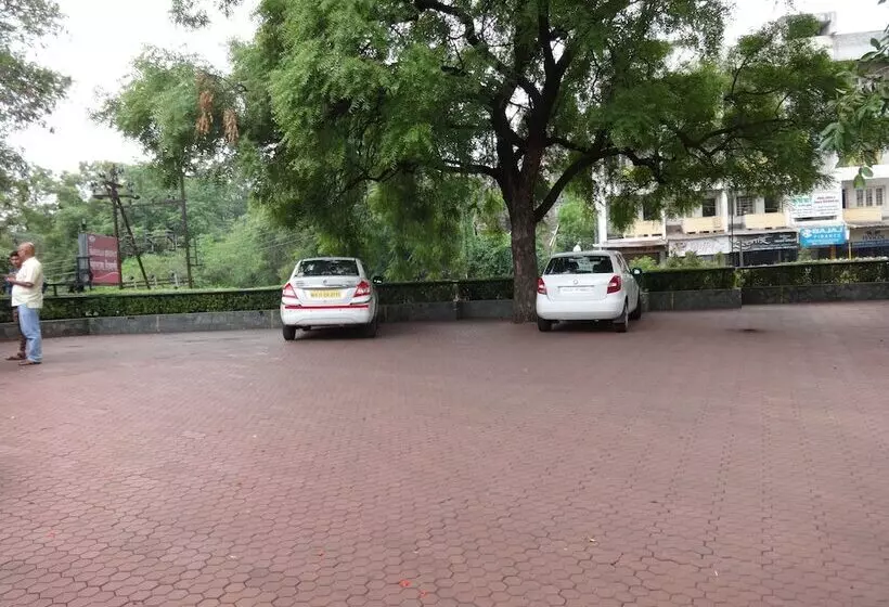 Hotelli Maharaja Regency