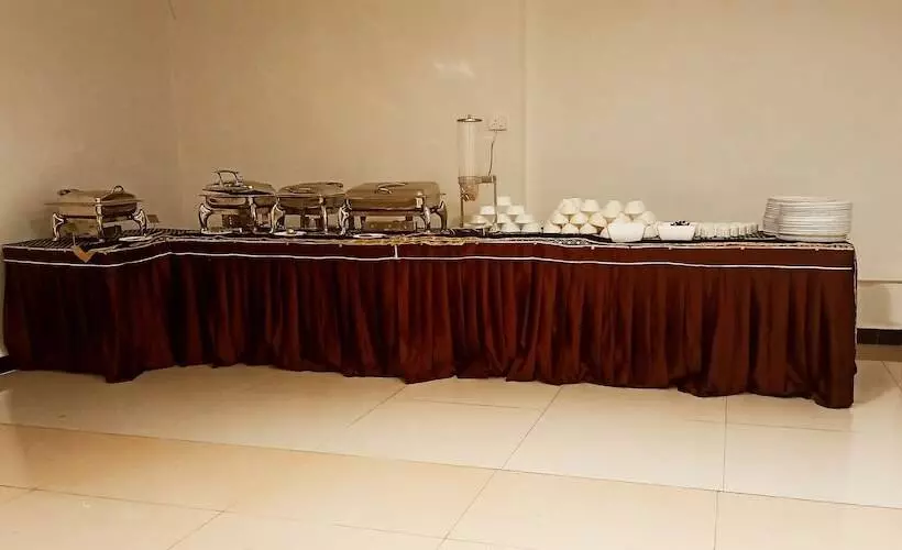 Hotelli Maharaja Regency