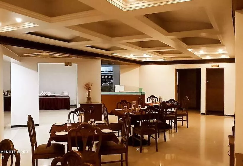 Hotelli Maharaja Regency