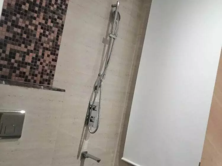 Hotelli Maharaja Regency