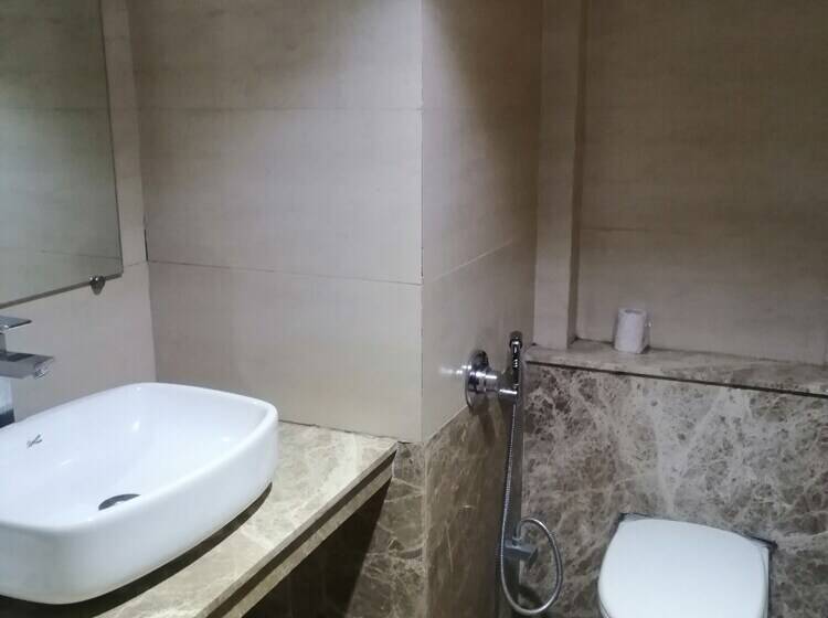 호텔 Maharaja Regency