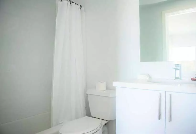 12th & Ocean By Luxurban, Trademark Collection By Wyndham