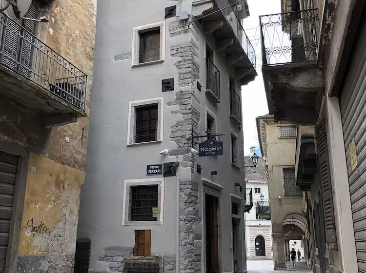 Majatalo Nicomat Rooms