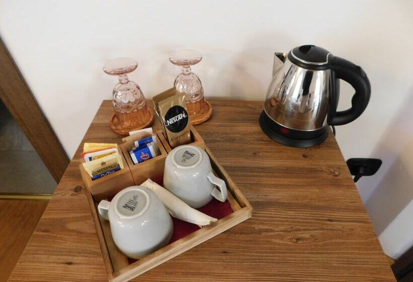 پانسیون Nicomat Rooms