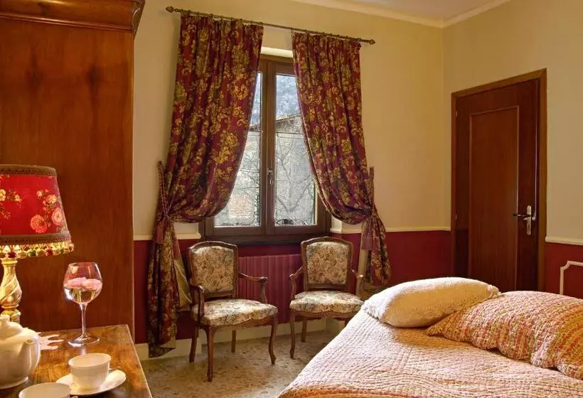 Aamiaismajoitus (B&B) La Casa Dei Nonni Castelbianco