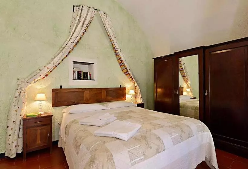 Aamiaismajoitus (B&B) La Casa Dei Nonni Castelbianco