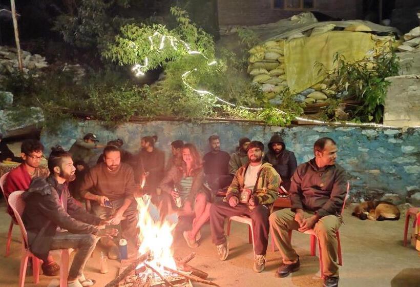 민박 Snow View Guest House