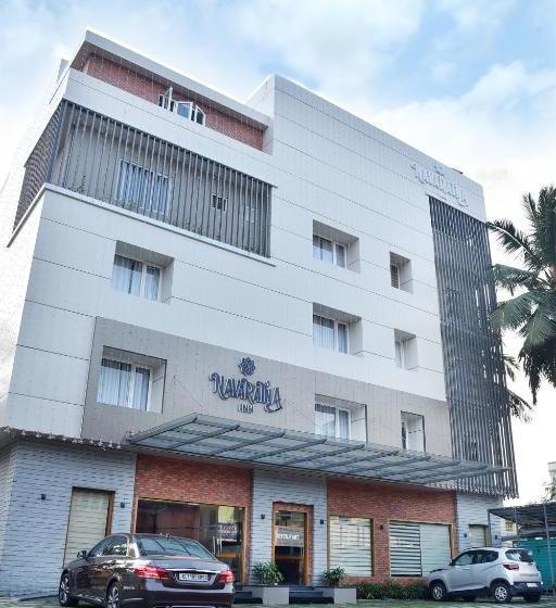 فندق Navaratna Inn - A Luxury