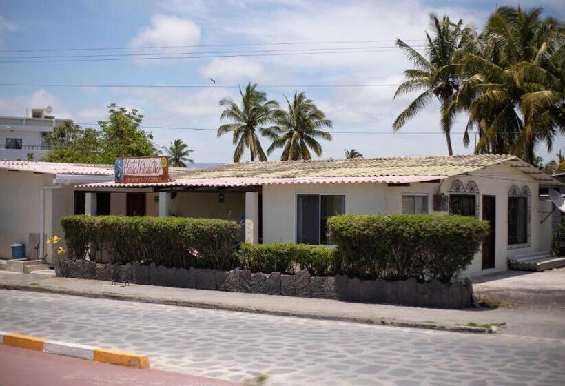 بنسيون Hostal Gladismar