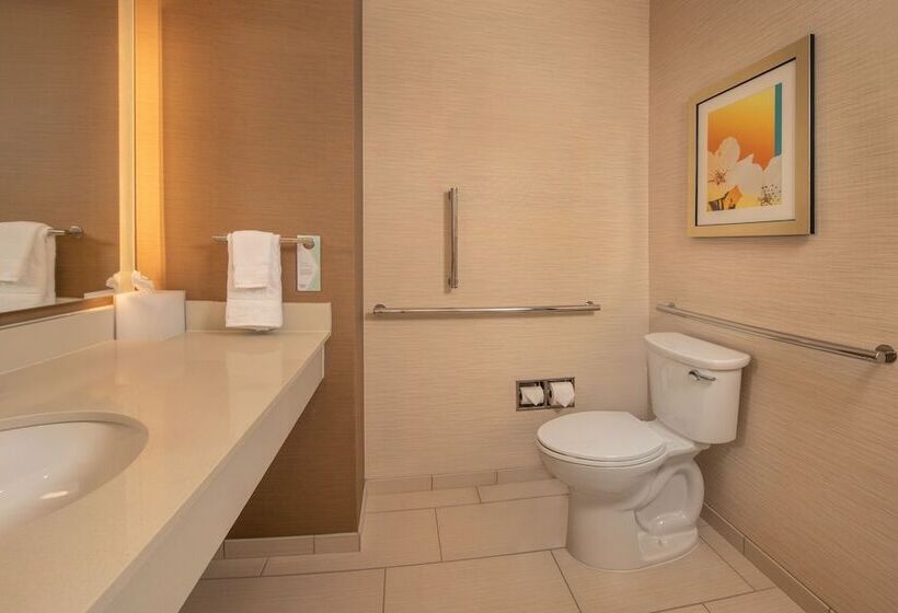 בית מלון כפרי Fairfield Inn & Suites By Marriott Harrisburg International Airport