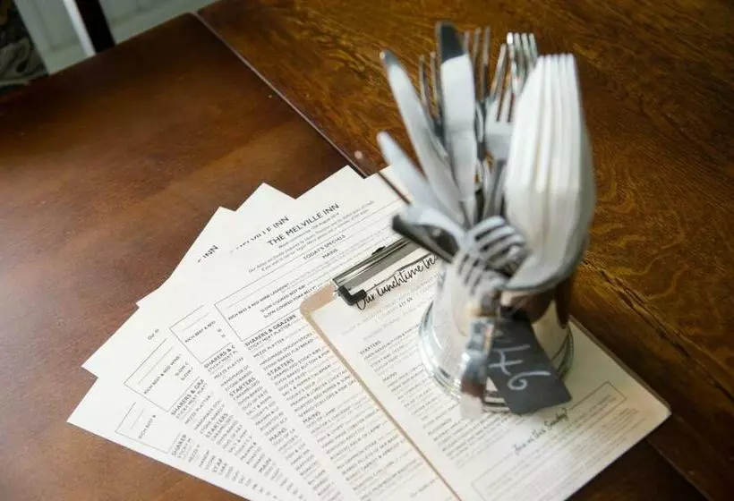 ホテル The Melville Inn By Innkeeper S Collection