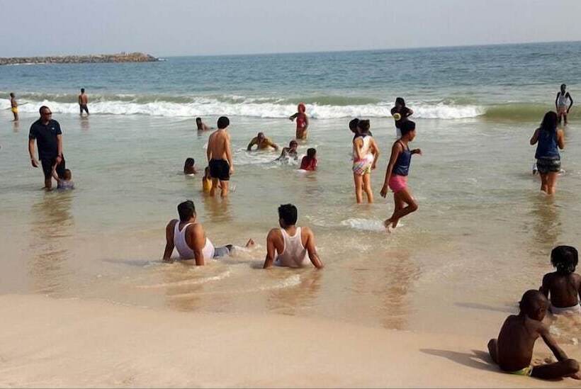 پانسیون Nigus House