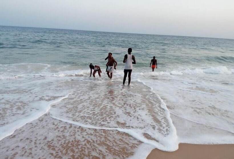 پانسیون Nigus House