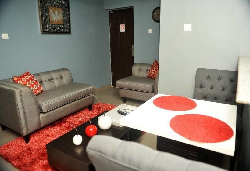 پانسیون Nigus House