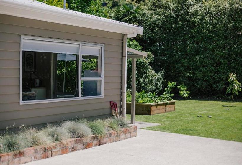 膳宿费 Studio On Petley