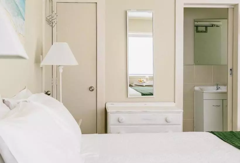 Majatalo Studio On Petley