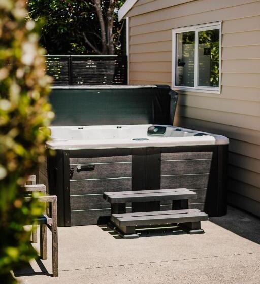 膳宿费 Studio On Petley