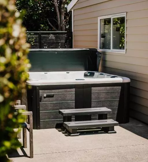 Majatalo Studio On Petley