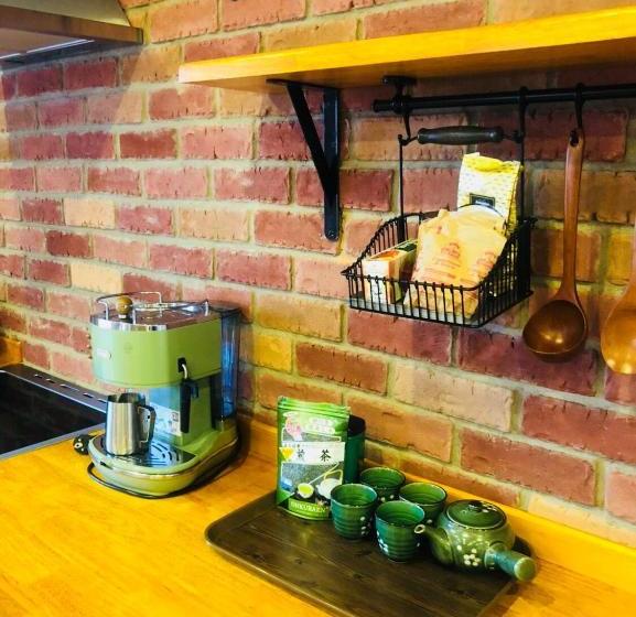 پانسیون Summit Guest House