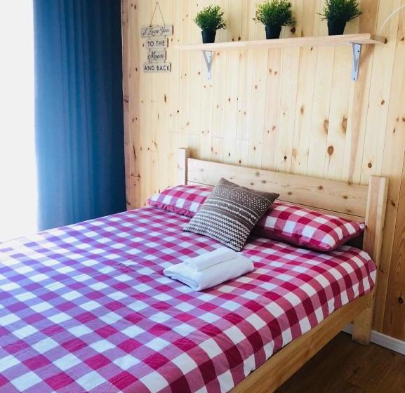 پانسیون Summit Guest House