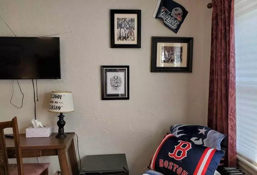 تختخواب و صبحانه Natalie House   Boston