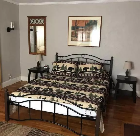 تختخواب و صبحانه Natalie House   Boston