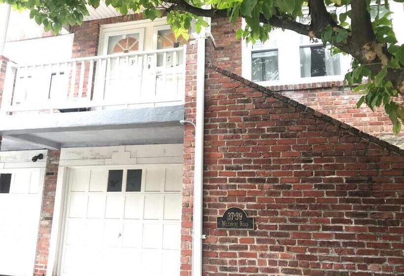 민박 Natalie House Boston