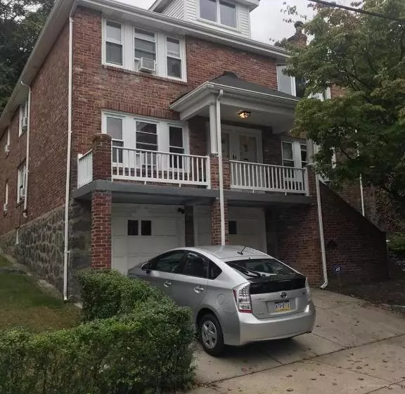 تختخواب و صبحانه Natalie House   Boston