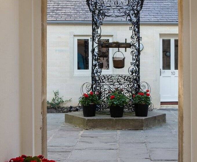 Hiding Space   St Catherine S Hospital