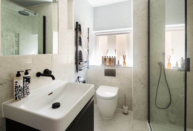 Hiding Space   St Catherine S Hospital