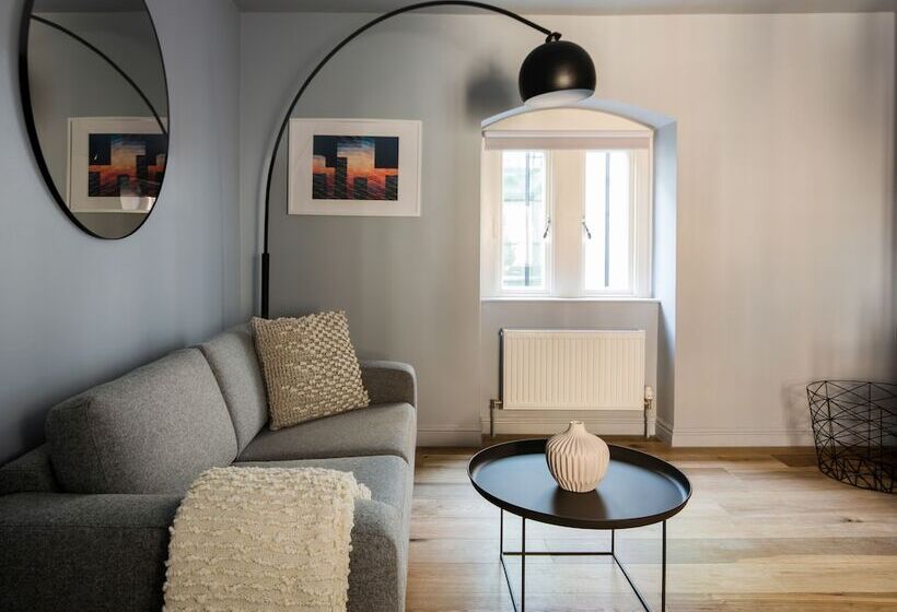 Hiding Space   St Catherine S Hospital