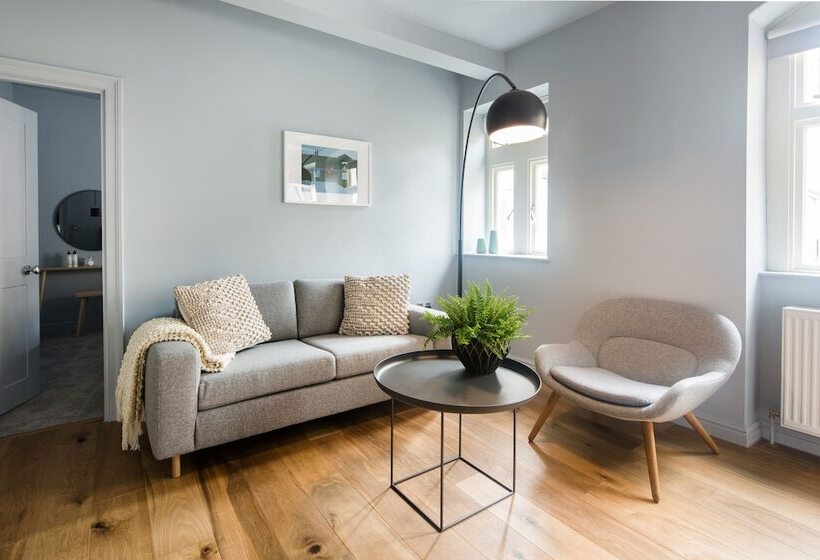 Hiding Space   St Catherine S Hospital