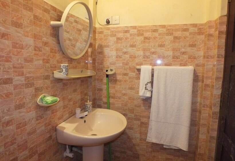 بنسيون Hillsview Rest And Guest House