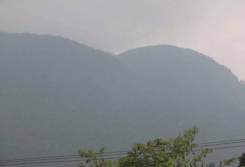 بنسيون Hillsview Rest And Guest House