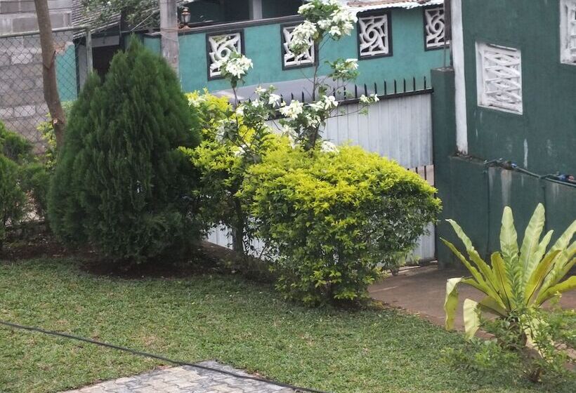 بنسيون Hillsview Rest And Guest House