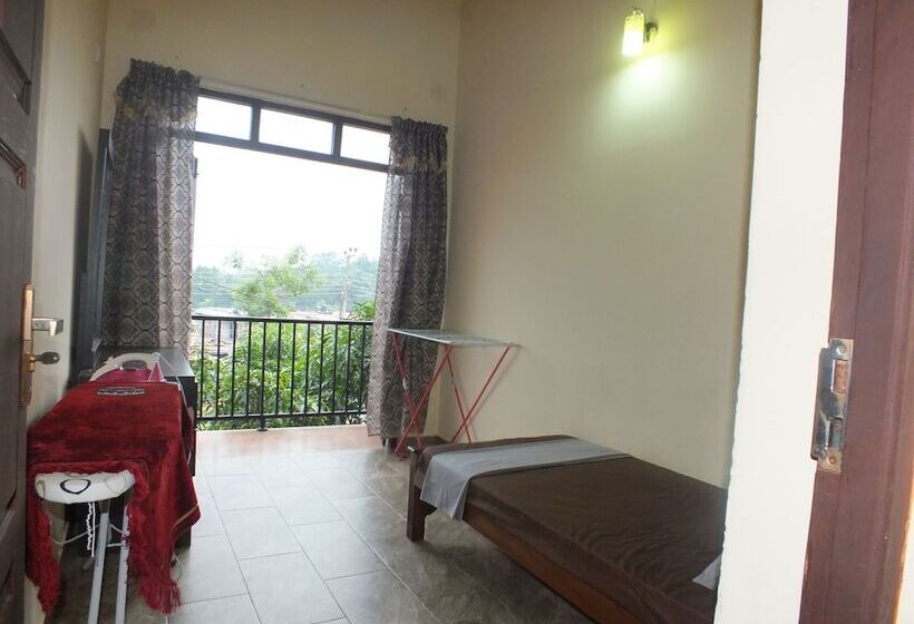 بنسيون Hillsview Rest And Guest House