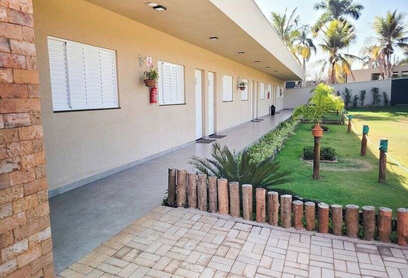 ペンション Pousada Parque Das Aguas