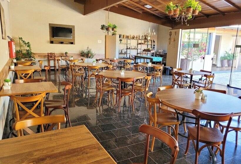 ペンション Pousada Parque Das Aguas