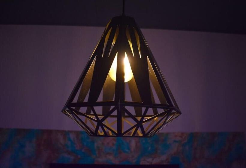 پانسیون Hostal Sole