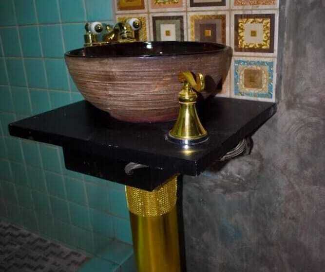 پانسیون Hostal Sole