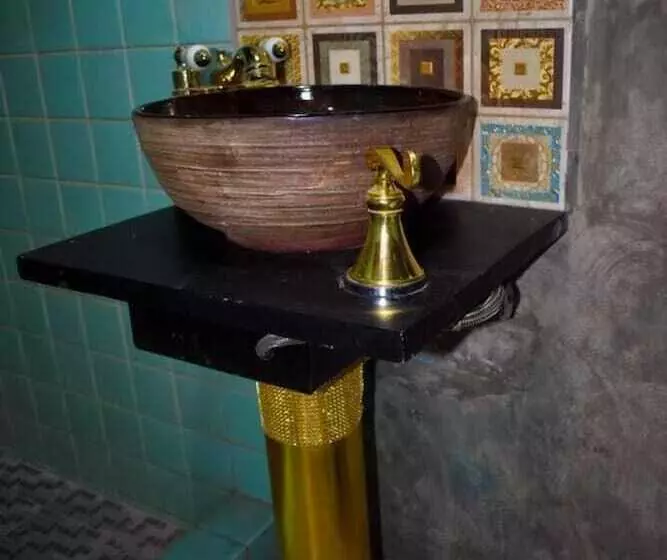 پانسیون Hostal Sole