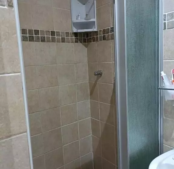 پانسیون Orchard Guesthouse