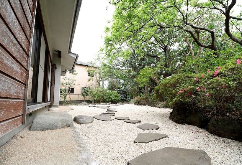 ペンション Tokiwa Kamakura Backpackers