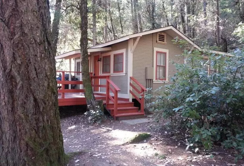 Hotelli China Creek Cottages