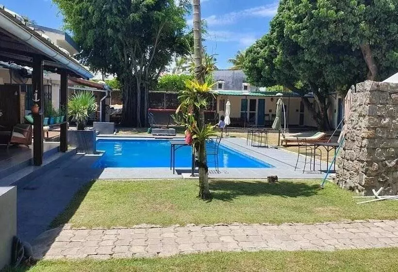 مسافرخانه La Maison