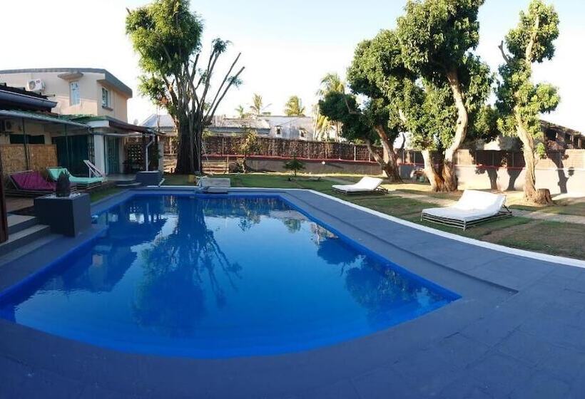 مسافرخانه La Maison